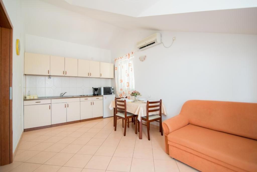 Apartments Batinic Supetar Dış mekan fotoğraf