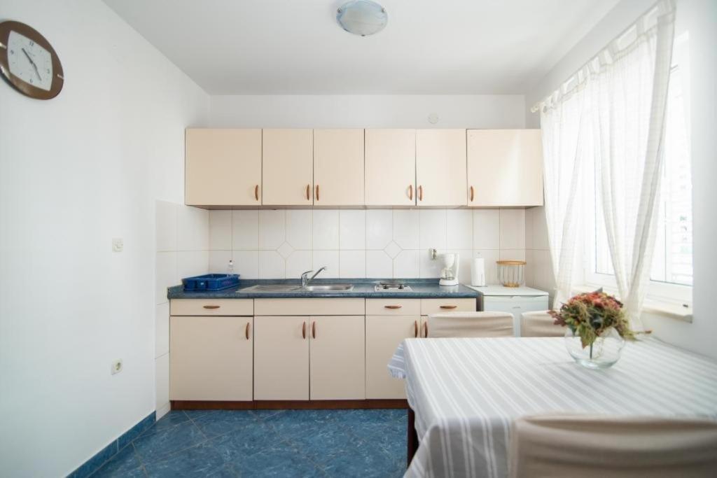 Apartments Batinic Supetar Dış mekan fotoğraf