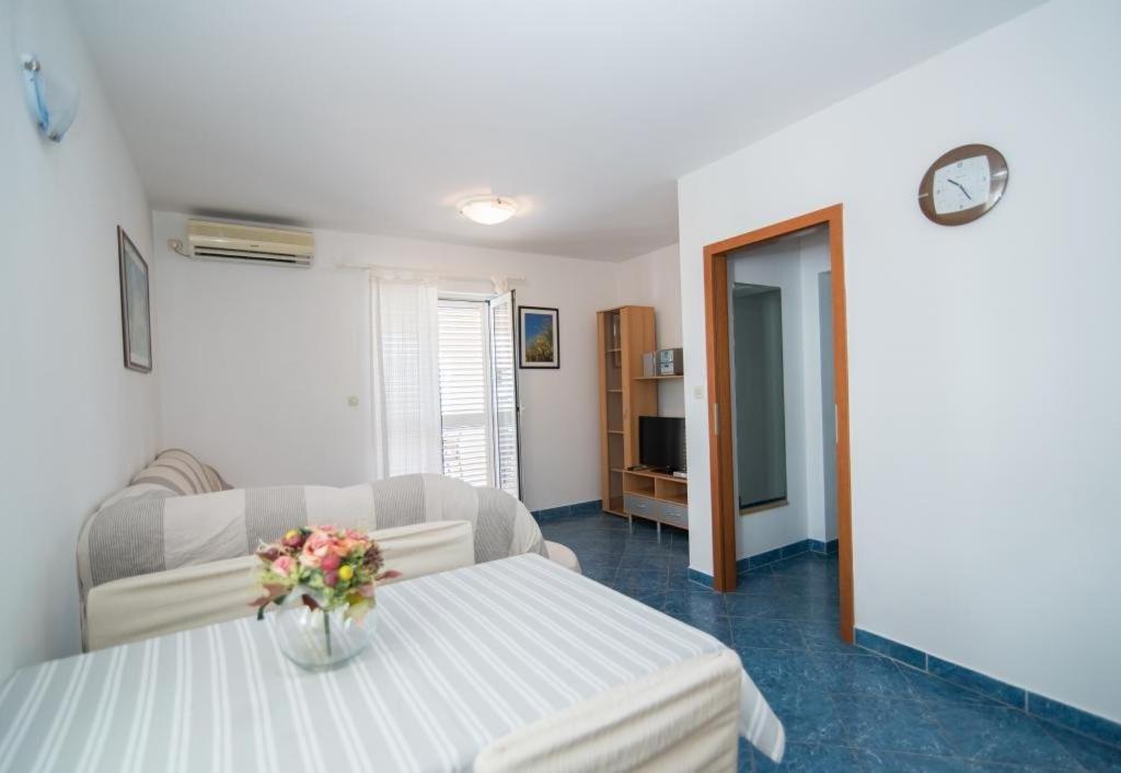 Apartments Batinic Supetar Dış mekan fotoğraf