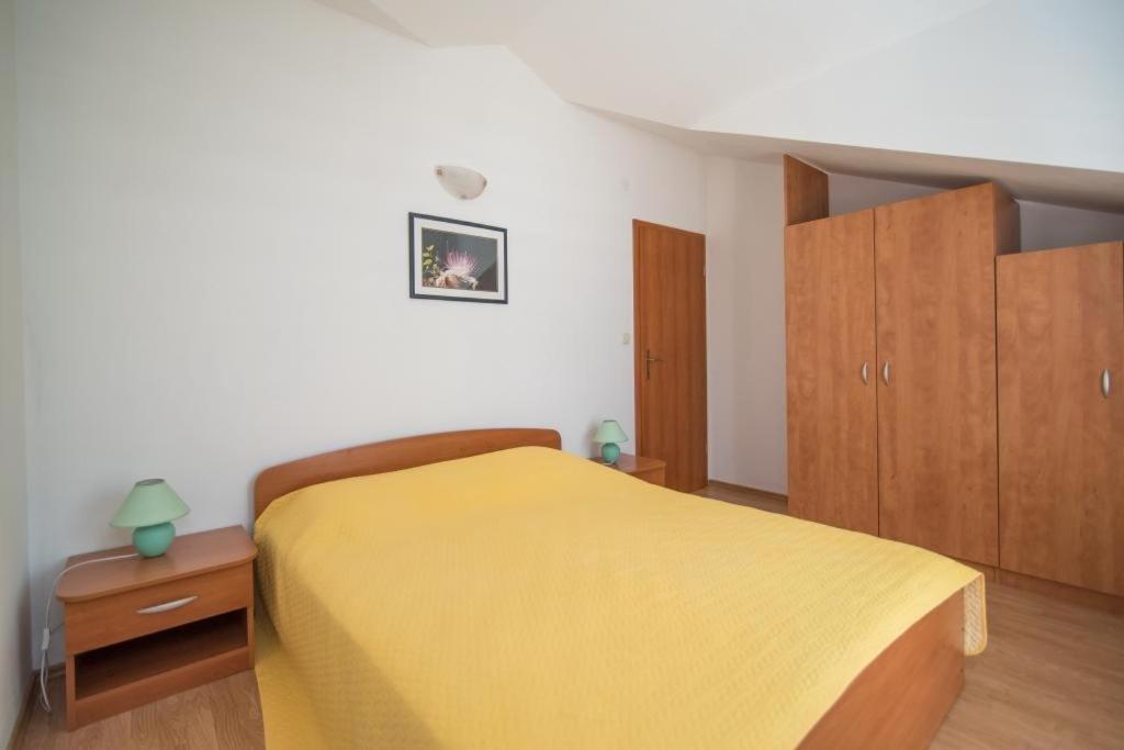 Apartments Batinic Supetar Dış mekan fotoğraf
